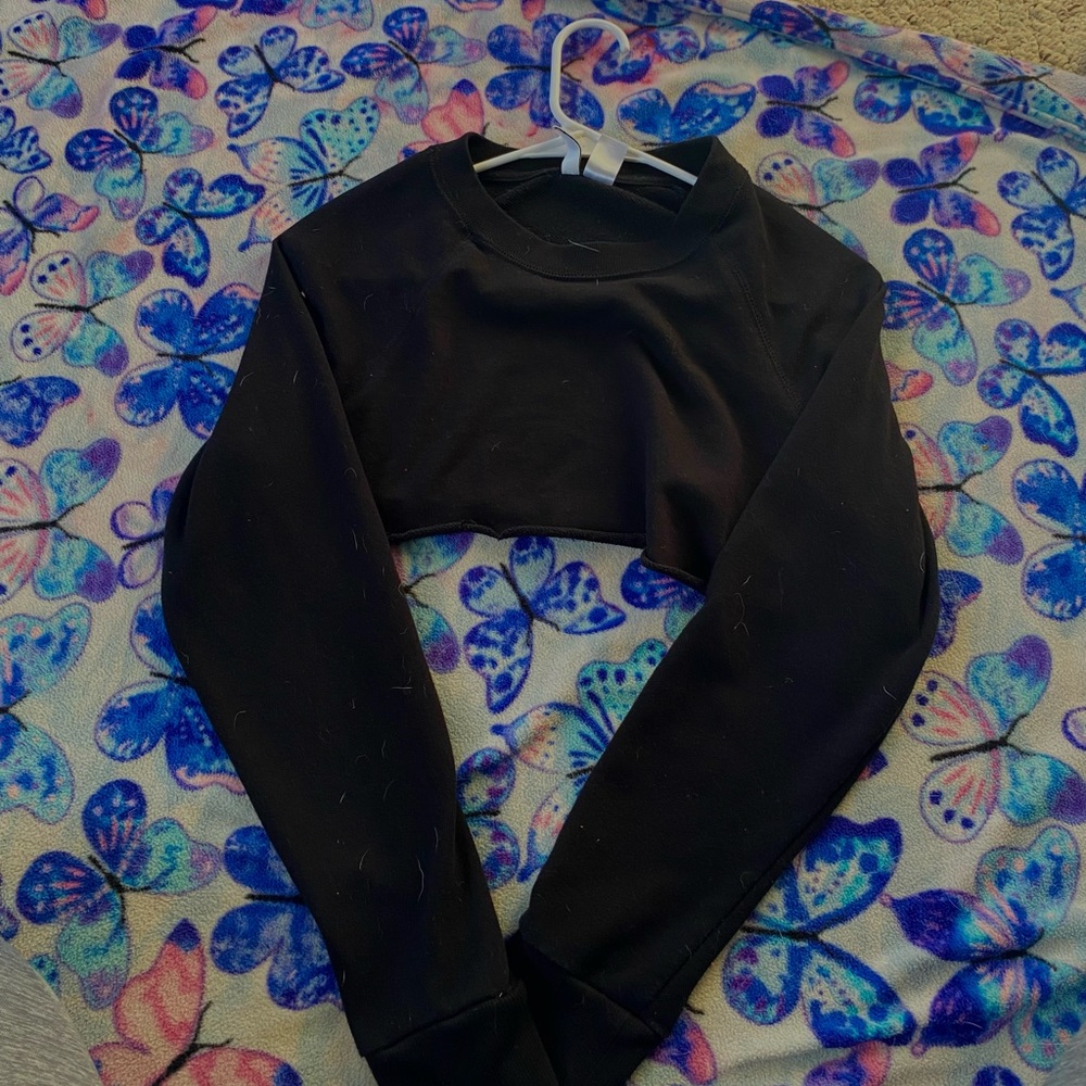 black cropped long sleeve shirt womens